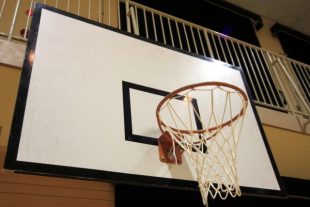 バスケットボール板