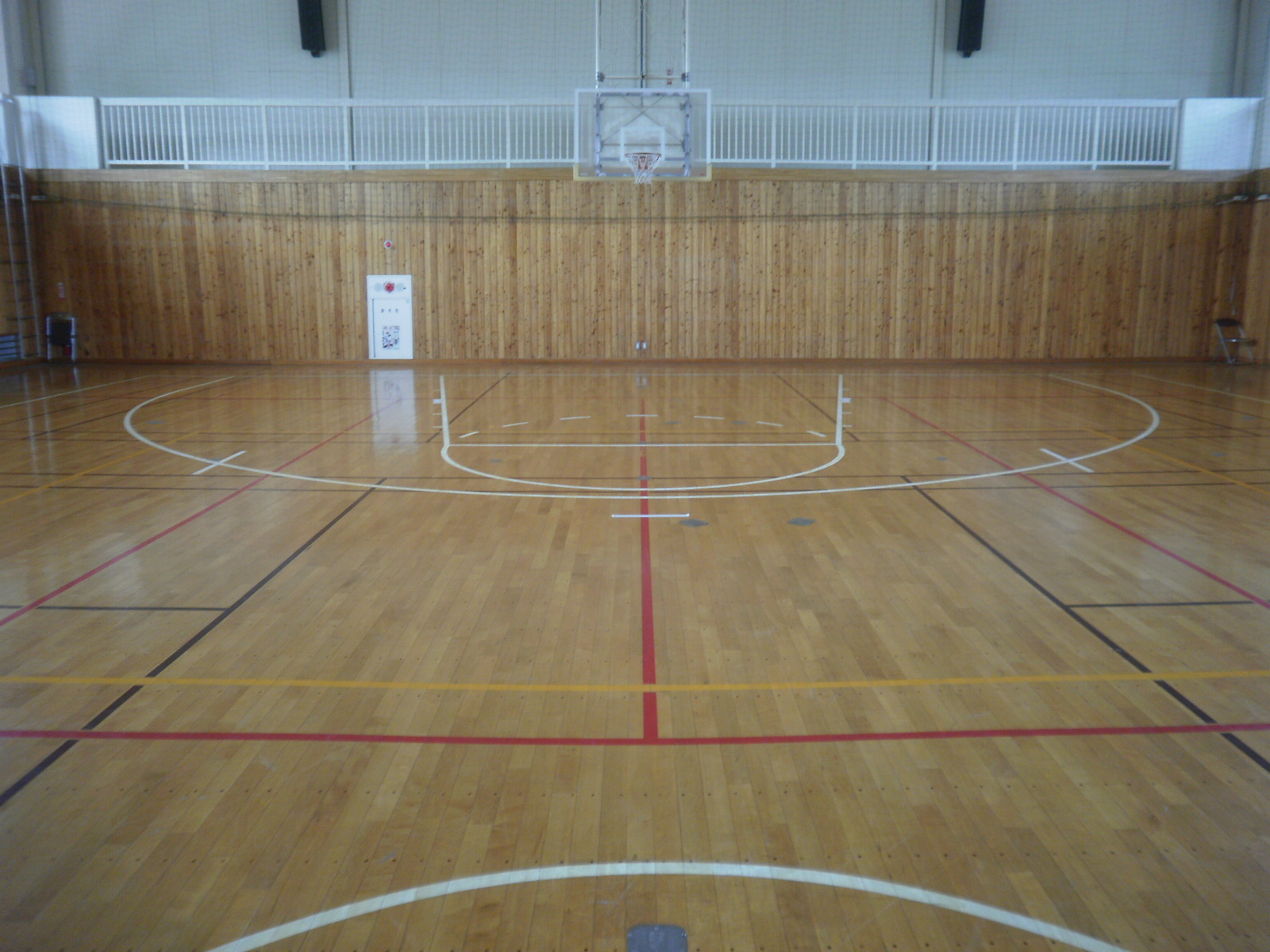 バスケットボールコートの名称について コートラインプロ ライン引き 床研磨塗装 体育器具設置 木床工事